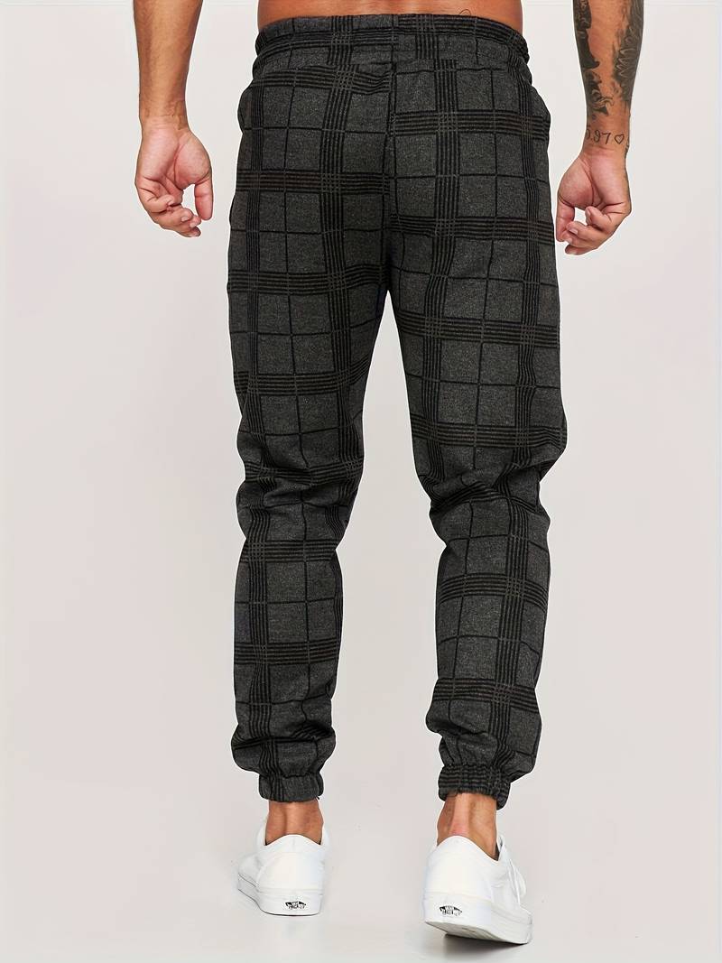Luxurious men's joggers – sleek design, breathable fabric, for casual or work 10