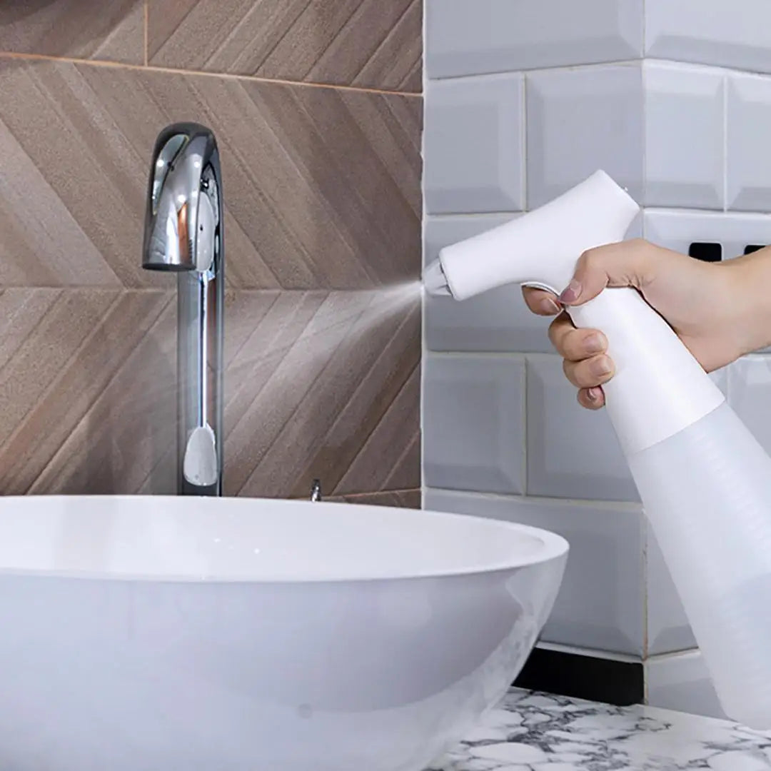 Motor-Driven Watering Can USB C Battery-Powered Cordless Sprayer Garden Device Fall 2025 Precise Targeted Watering