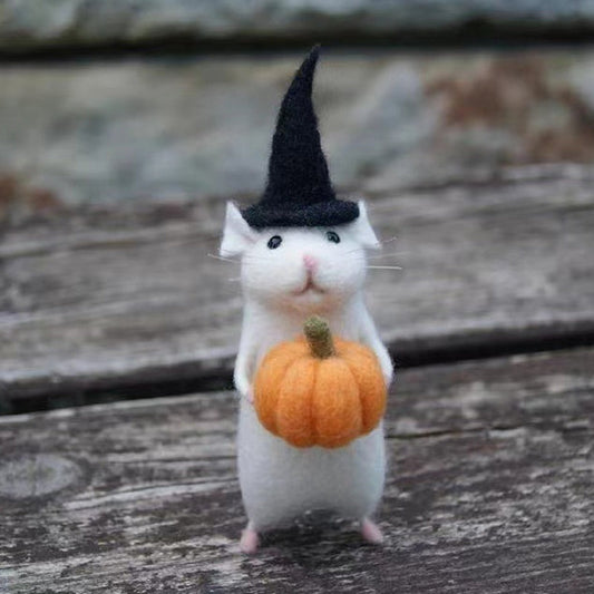 Felt Handcrafted Pumpkin Mouse Ornament - Unique Seasonal Decor for Halloween & Christmas Celebrations