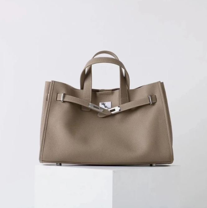 Plush & Structured Women’s Crossbody Bag - Top-Handle Silhouette, Pebbled Cowhide Leather, For Regular Urban Use