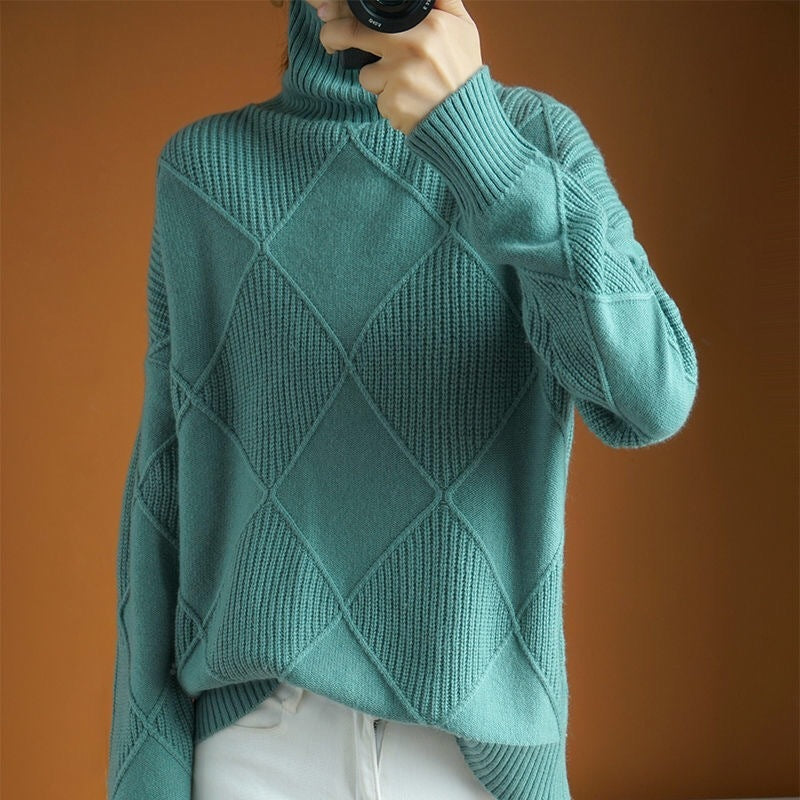 Plush Cozy Womens Sweater - Oversized Diamond Knit Winter