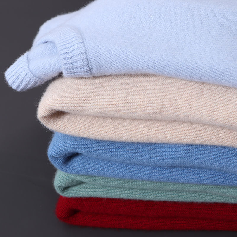 Plush Relaxed Men's Crewneck Sweater - Oversized Knit