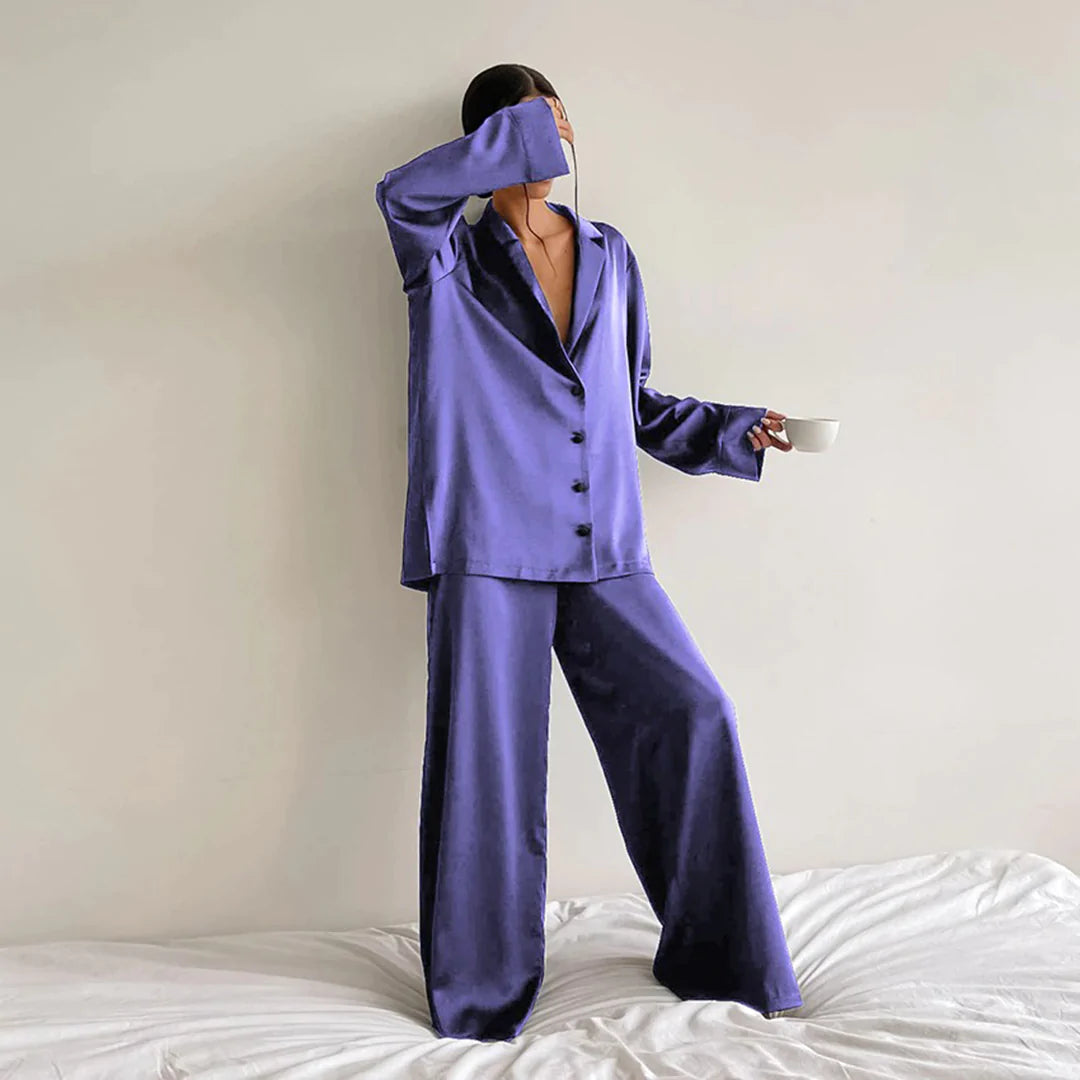 Atmungsaktiver Damen Pyjama – seidiges Set, hypoallergen, für entspannte Nächte 7