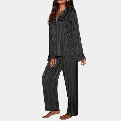 Atmungsaktives Damen Pyjama-Set – seidige Textur, lockere Passform, für entspannte Nächte 0