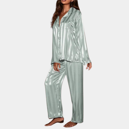 Atmungsaktives Damen Pyjama-Set – seidige Textur, lockere Passform, für entspannte Nächte 7