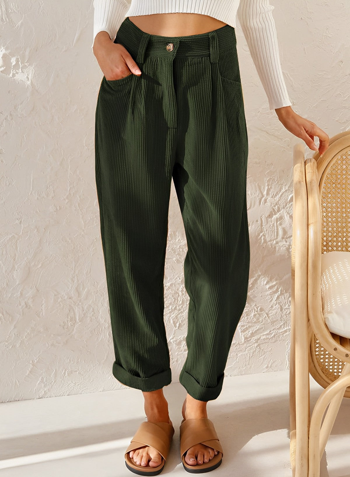 Bequeme Damen Stoffhose – gerade geschnitten, luftdurchlässig, für Alltag und Freizeit 8