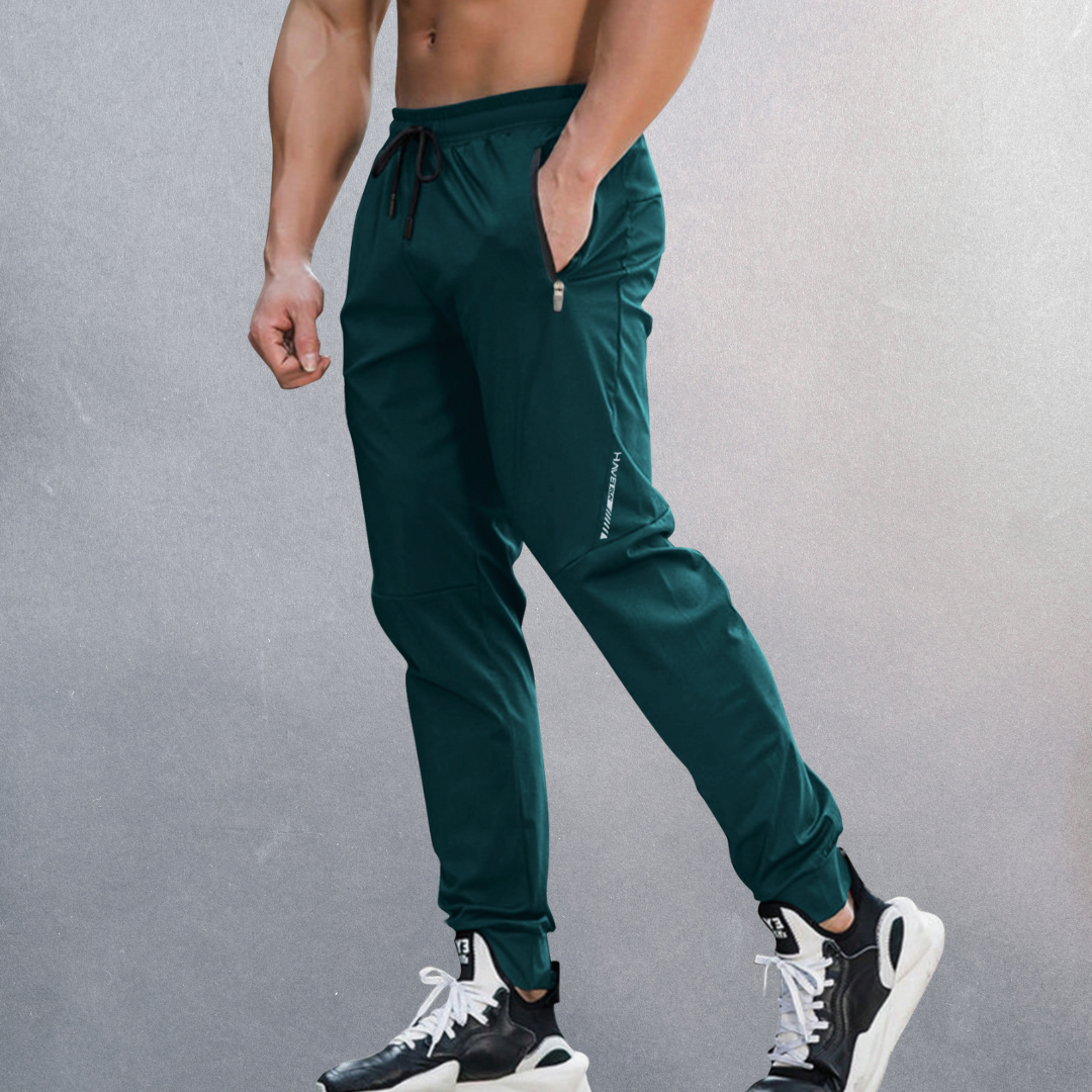 Breathable men's joggers – slim fit, stretchy fabric, for training and everyday wear 3
