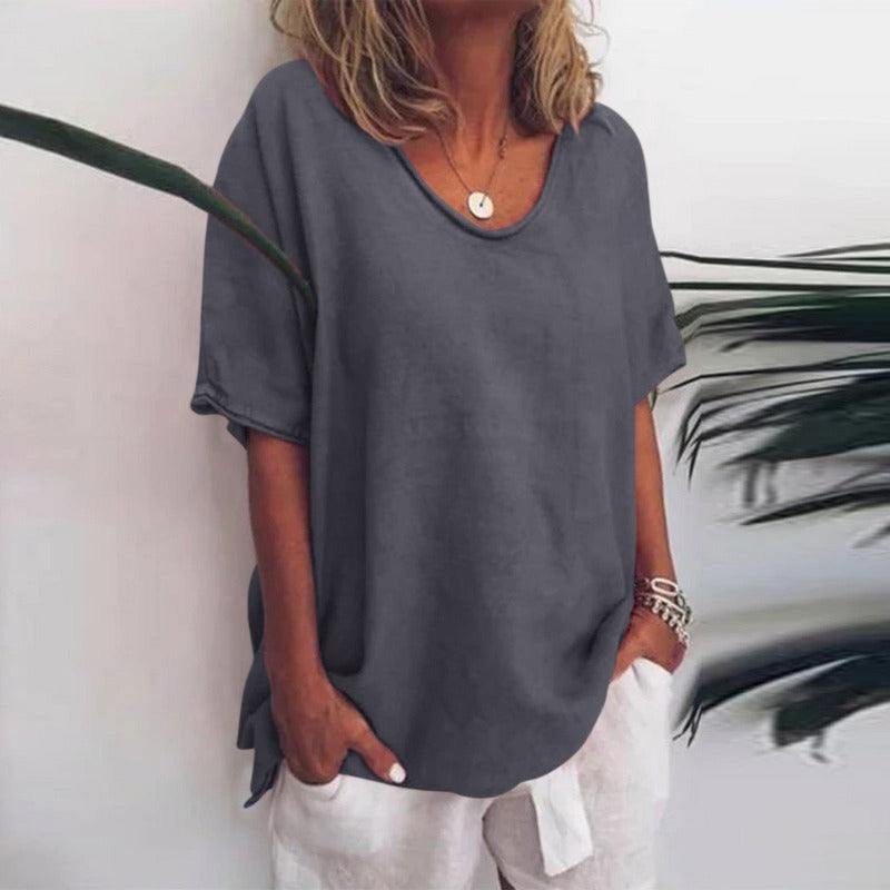 Breathable women’s crew neck shirt – classic design, soft fabric, for everyday wear 0