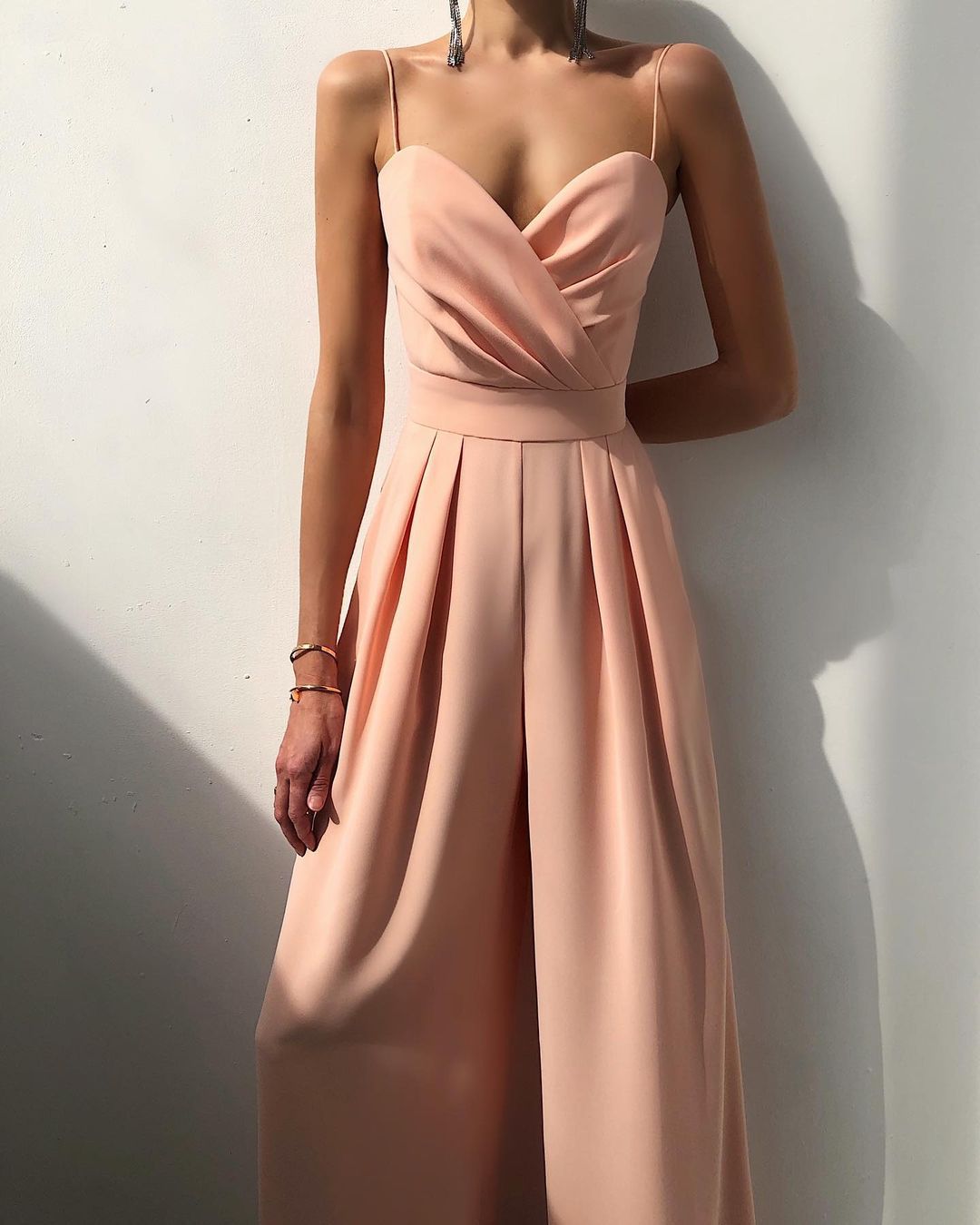 Breathable women's jumpsuit – high waist, straight leg, for summer events 13