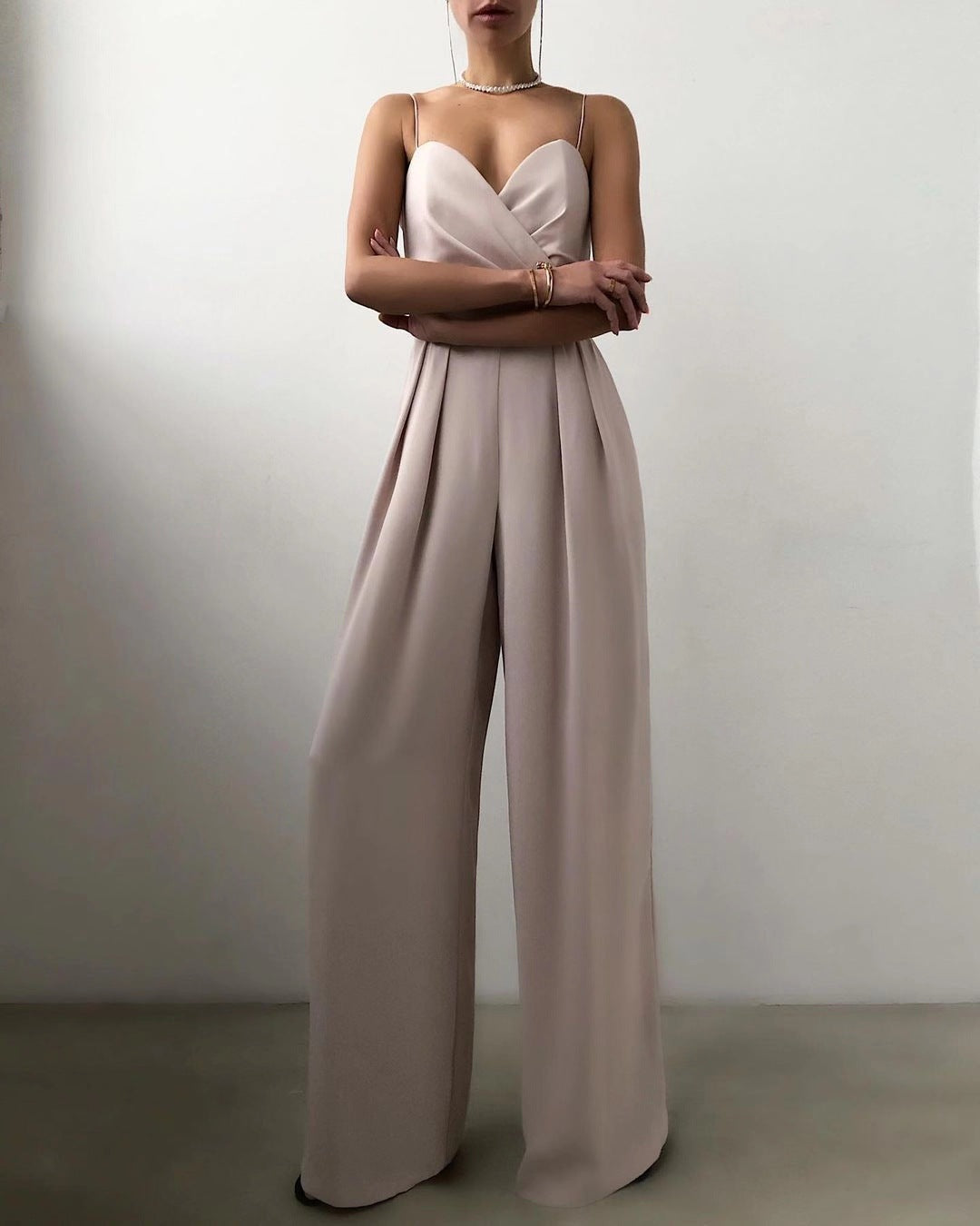 Breathable women's jumpsuit – high waist, straight leg, for summer events 3
