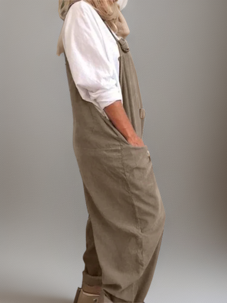 Breathable women's oversized jumpsuit – cocoon design, soft fabric, for casual outings 3