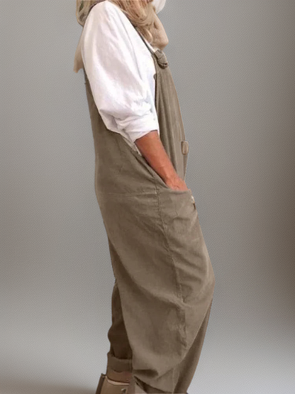 Breathable women's oversized jumpsuit – cocoon design, soft fabric, for casual outings 3