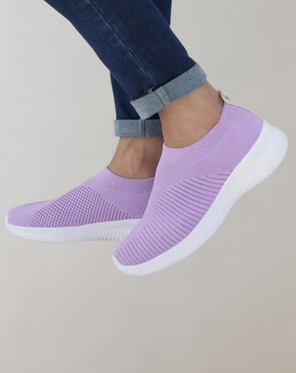 Breathable women's sneakers – lightweight mesh upper, for active lifestyle 2