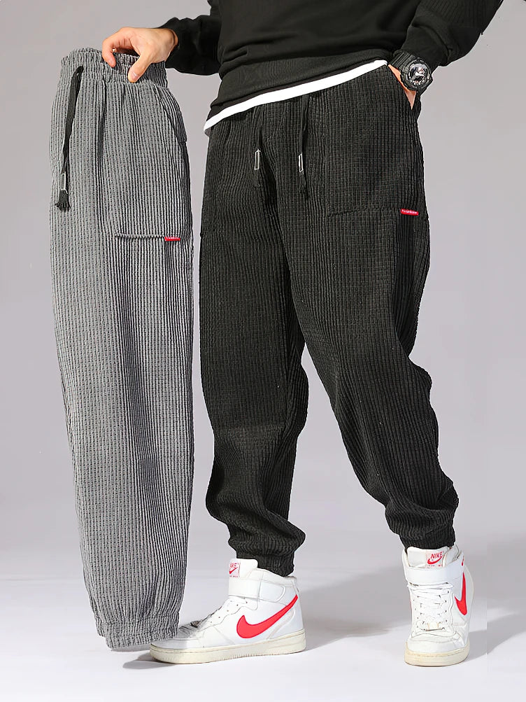 Comfortable men's wide corduroy joggers – relaxed fit, breathable fabric, for casual outings 1