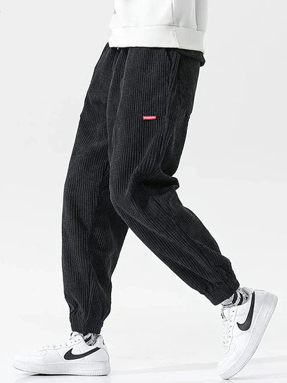 Comfortable men's wide corduroy joggers – relaxed fit, breathable fabric, for casual outings 4