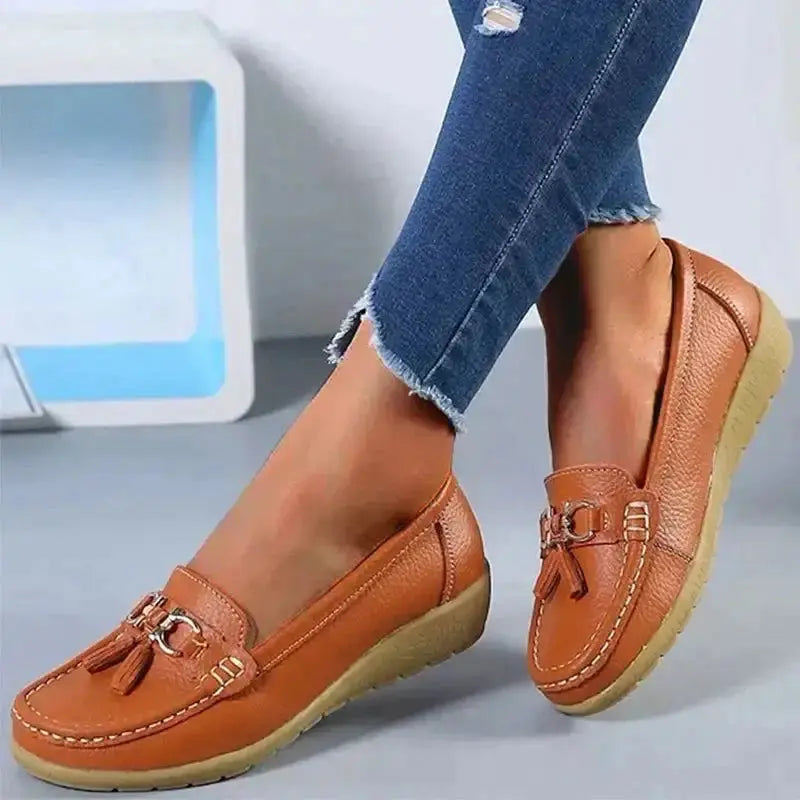 Variant image for Women's Orthopedic Moccasins, Breathable PU Leather Ladies Moccasin Shoes for Comfort and Support-2