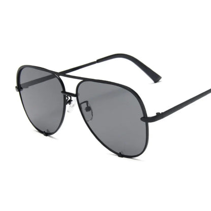 Aviation Vintage Sunglasses for Women - Designer Retro Shades, Gradient Mirror Fashion