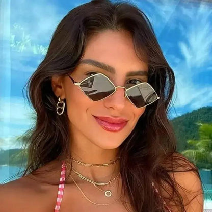 irregular polygon design, alloy, for everyday wear – Light women's sunglasses