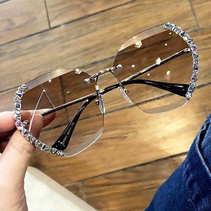 Leichte Damen-Sonnenbrillen – modernes Design, hochwertige Materialien, für den Sommer 5