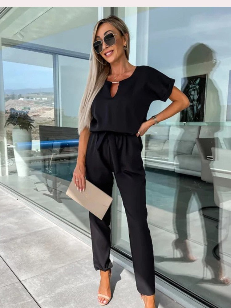 Lightweight & flattering women's jumpsuit – short sleeve, soft fabric, for versatile occasions 9