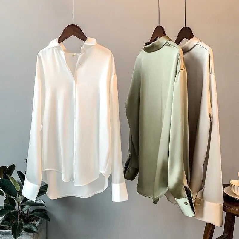 Lightweight women's blouse – long sleeve, satin blend, for versatile occasions 4