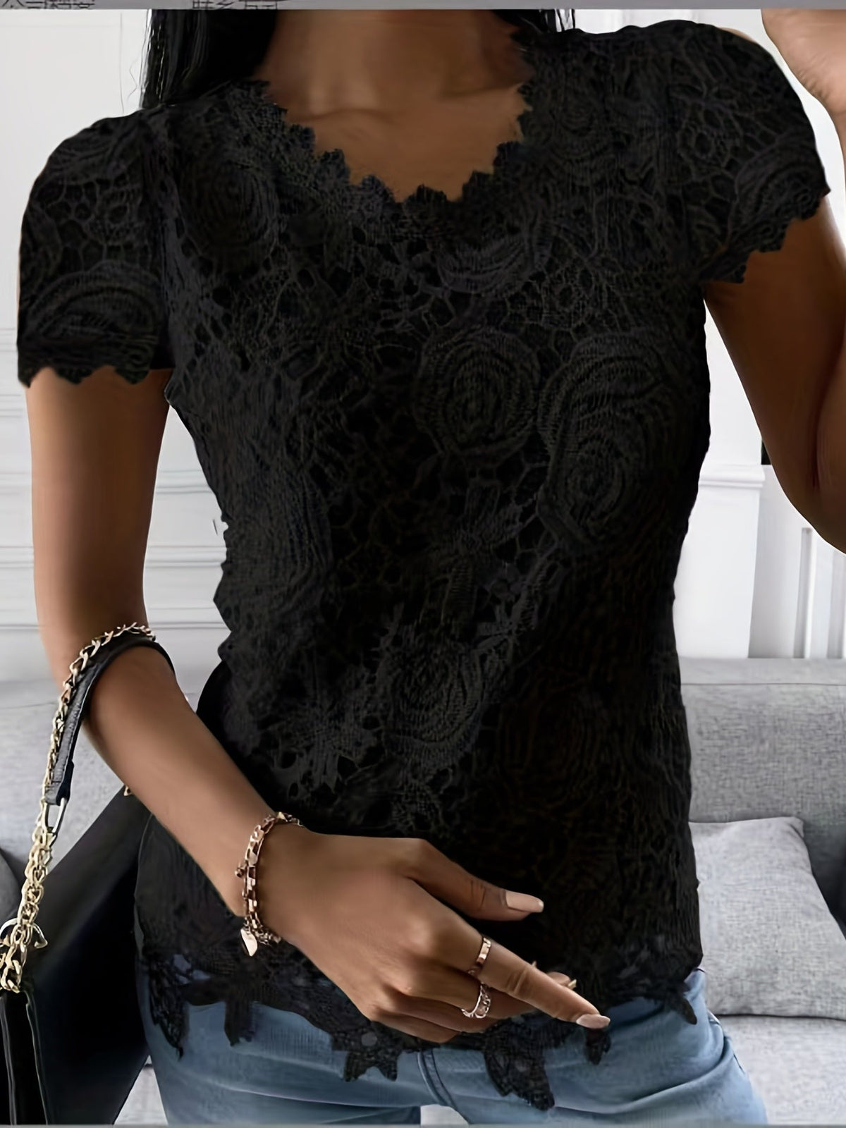 Lightweight women’s short sleeve t-shirt – elegant design, breathable fabric, for spring & summer 3