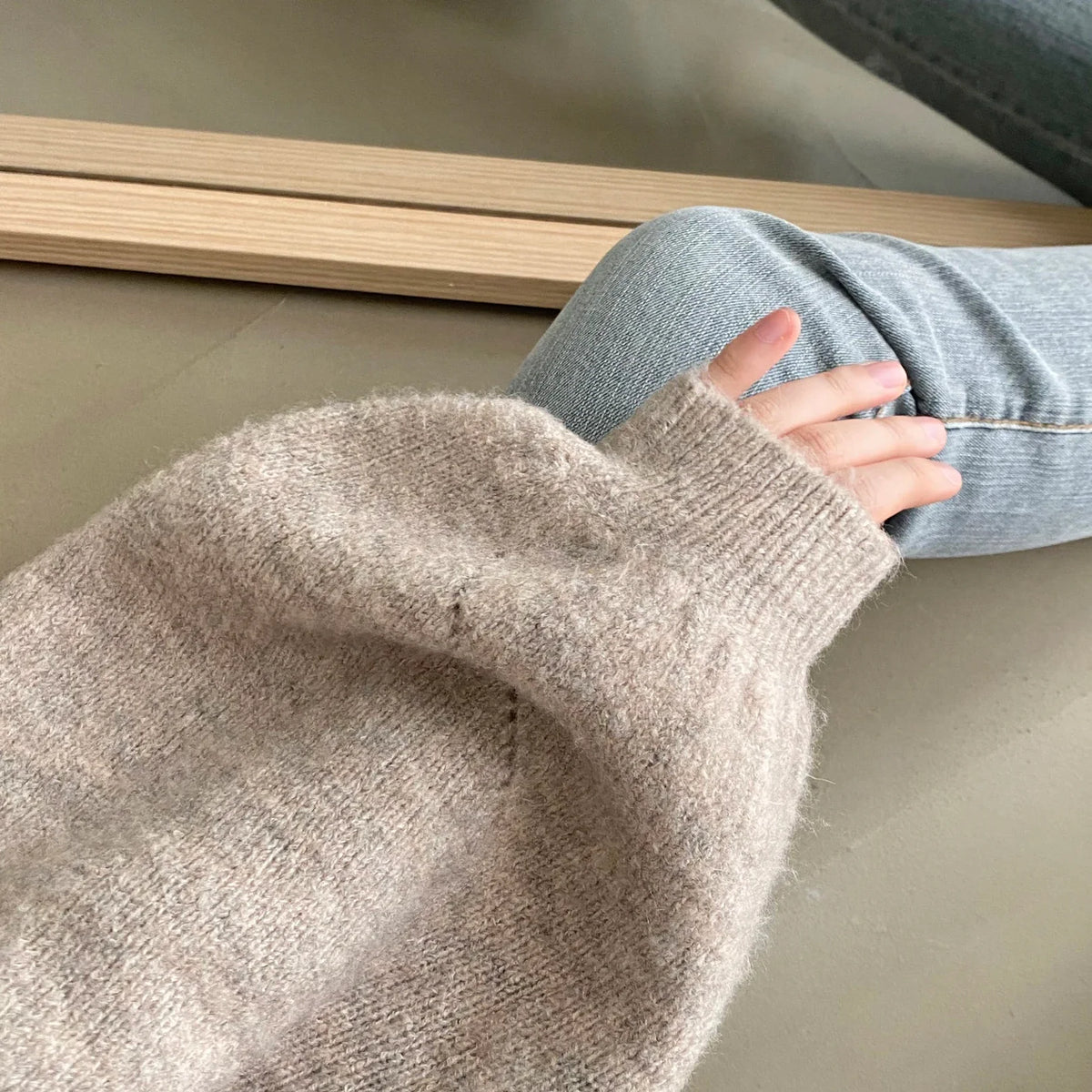 Cozy Oversized Women's Pullover - O Neck, Knit, Office Wear