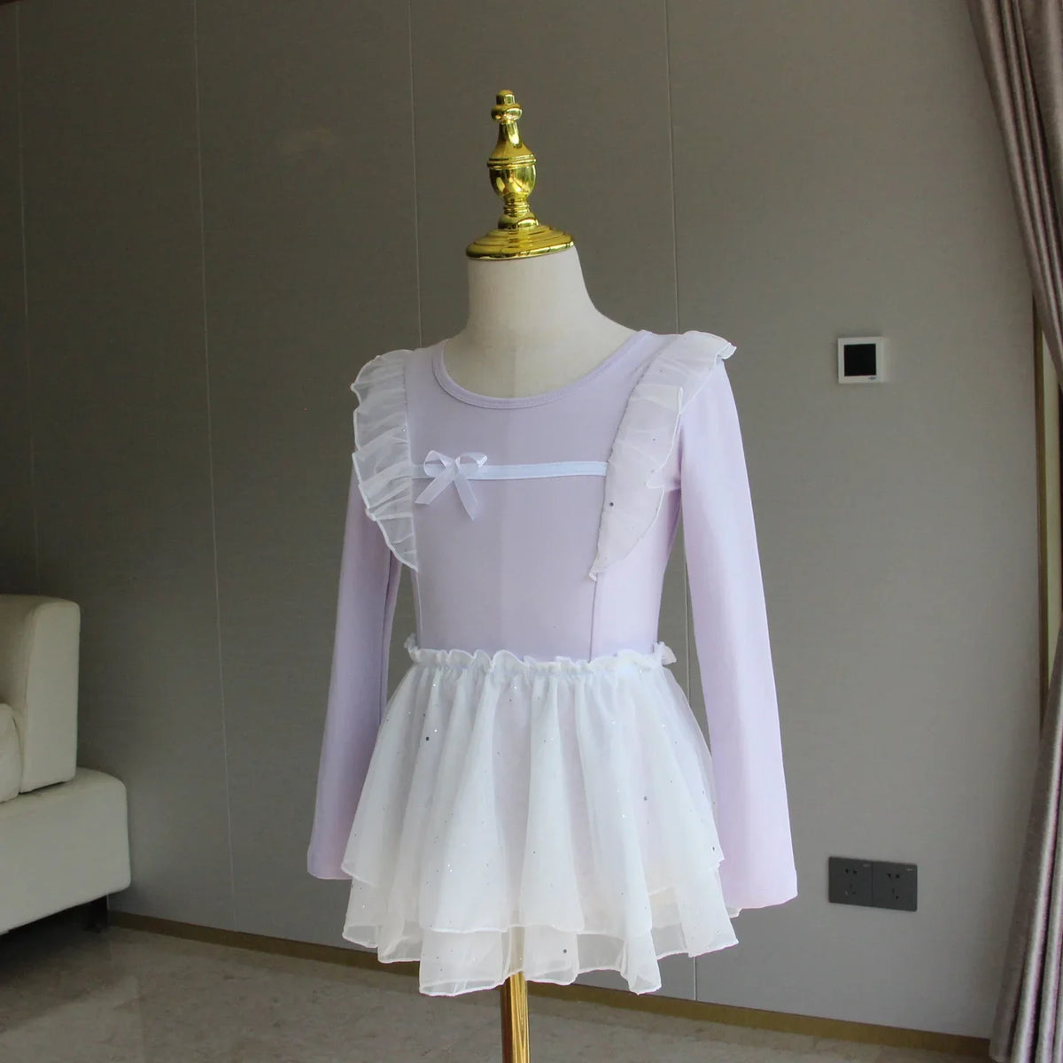 Light girls ballet leotard set - puff-sleeve top, tulle tutu skirt, polyester, for dance class