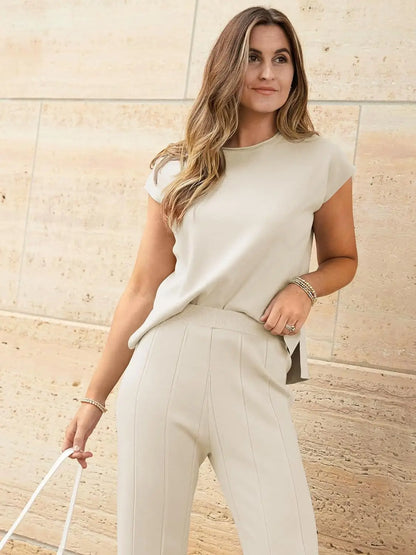 Sleeveless Round-Neck Knit Top, High-Waist Wide-Leg Trousers For Summer – Plush Relaxed Women’s Two-Piece Pant Kit