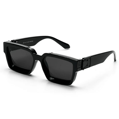Sunglasses Black Retro Square Shades Deluxe Fashion Eyewear Fall 2026 Trend Gift Idea