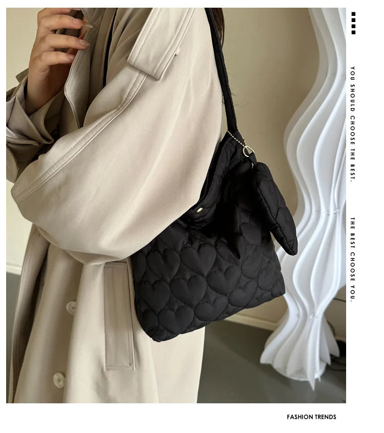padded square shoulder bag, polyester, casual everyday – Cozy women's quilted tote