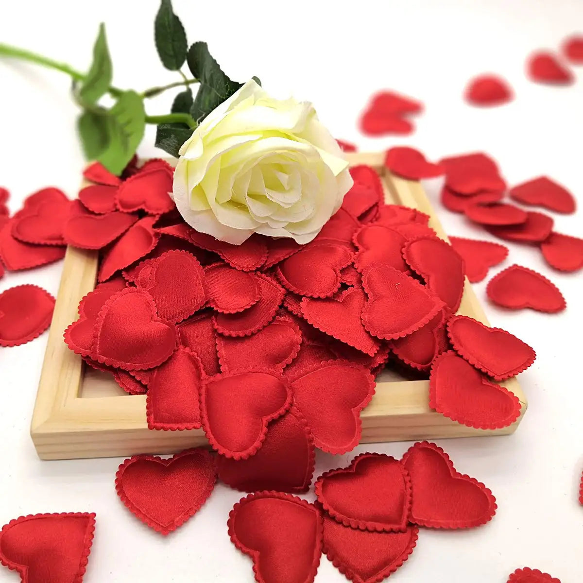 Confetti Heart Padded Fabric Hearts 200Pcs Red Valentine 2026 Table Decor For Wedding Party