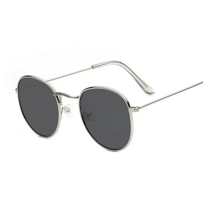Vintage Compact Round Sunglasses for Women - Timeless Retro Mirror Fashion Shades Lunette De Soleil