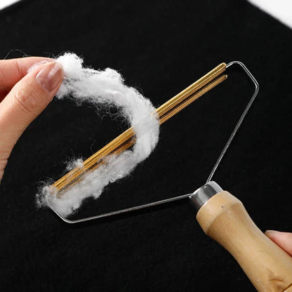Wooden Brush Travel-Friendly Lint Remover Pet Hair Cleaning Device