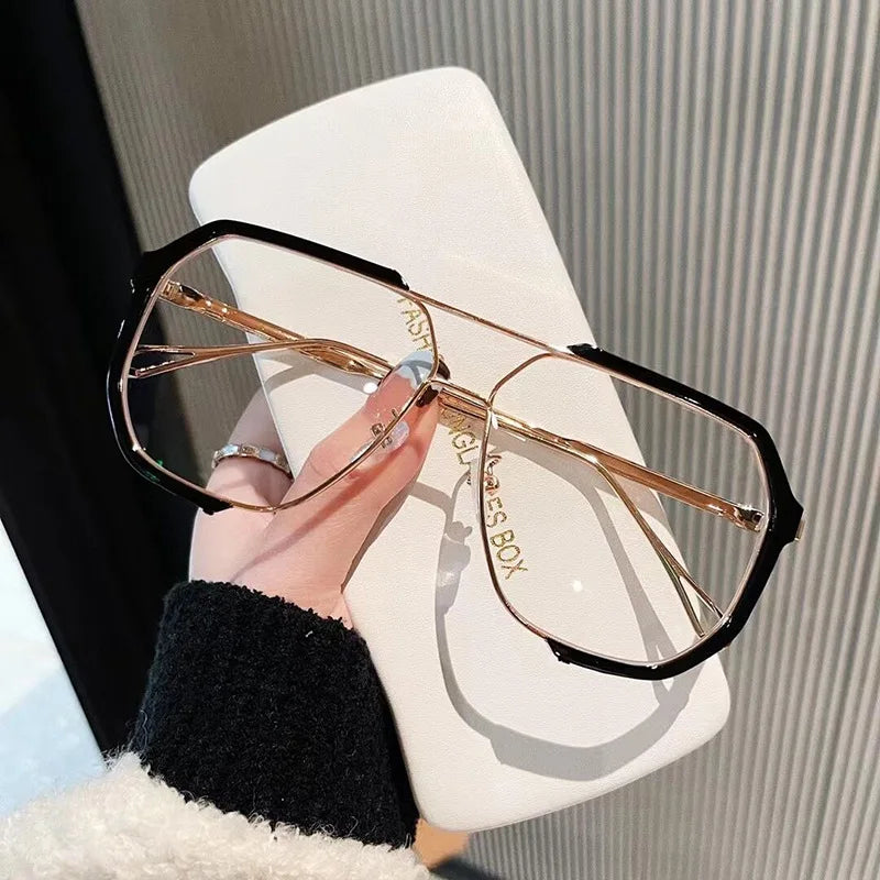 Sunglasses Oversized Women 2025 Unique One Piece UV400 Fashion Eyewear