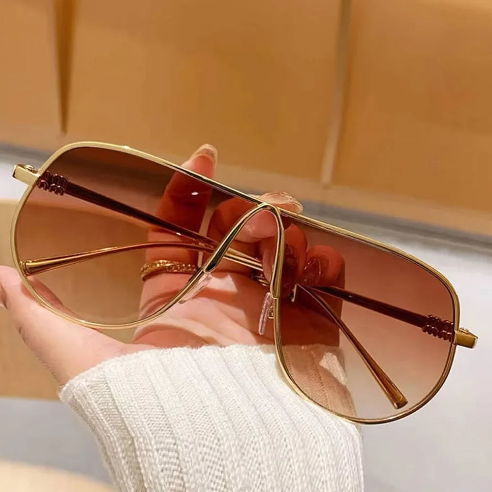 Sunglasses Oversize Square Gradient Alloy Frames Vintage Driving Shades Fall 2026 Casual Regular Look