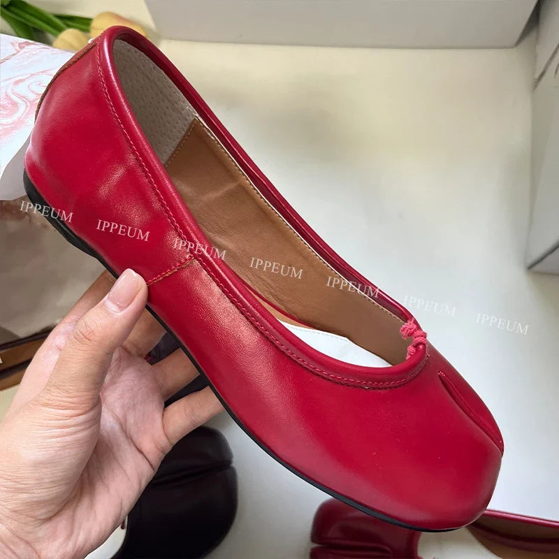 Light Womens Split Toe Ballet Flats - Mary Jane, PU