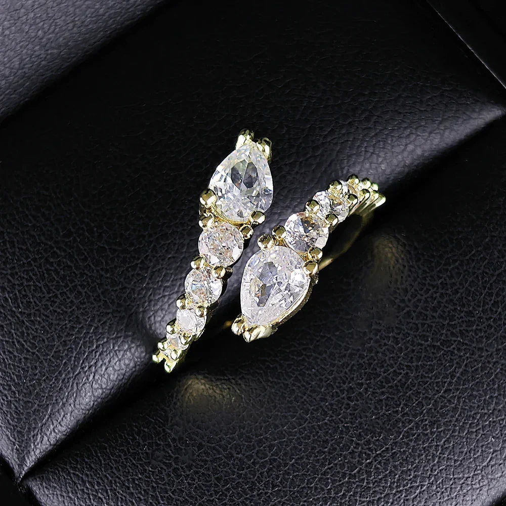 Flexible Cubic Zirconia Cocktail Ring Valentine Gift 2026 Sparkling Prong Setting