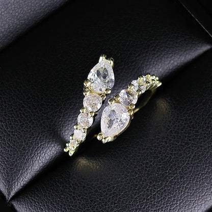 Flexible Cubic Zirconia Cocktail Ring Valentine Gift 2026 Sparkling Prong Setting