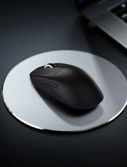 Gaming Mouse Cordless Light Ambidextrous 26000 DPI