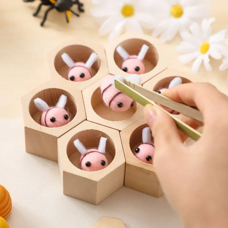 Fine Montessori Motor Toy 0-12 Months Wooden Bee Honeycomb Sensory Game Fall 2025 Development Gift