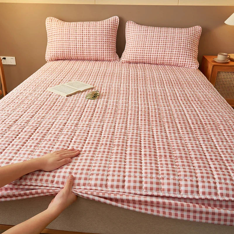 Protector Mattress Quilted Plaid Cover Breathable Antibacterial Bedding Fall 2025 Fresh Sleep