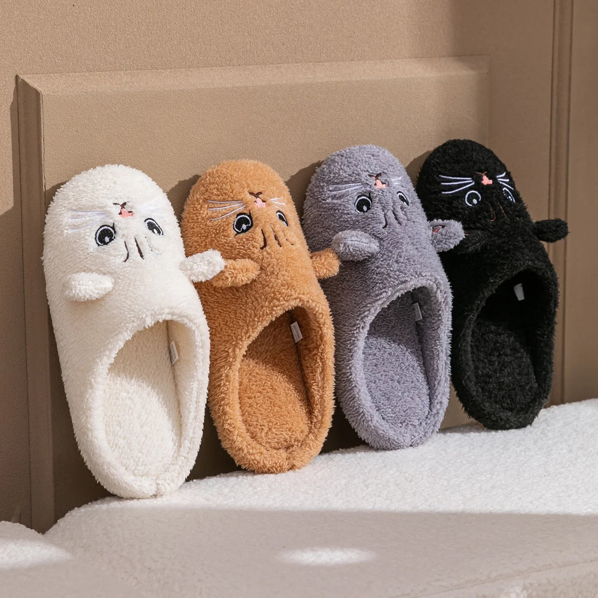 cozy, comfortable indoor wear, non-slip sole for home warmth – Plush women's cat-face plush slippers