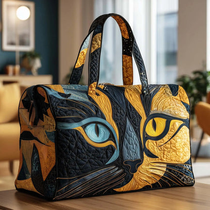 Plush Unisex Travel Tote - Quilted, Cat-Embroidered Fabric, For Beach, Hiking, Camping