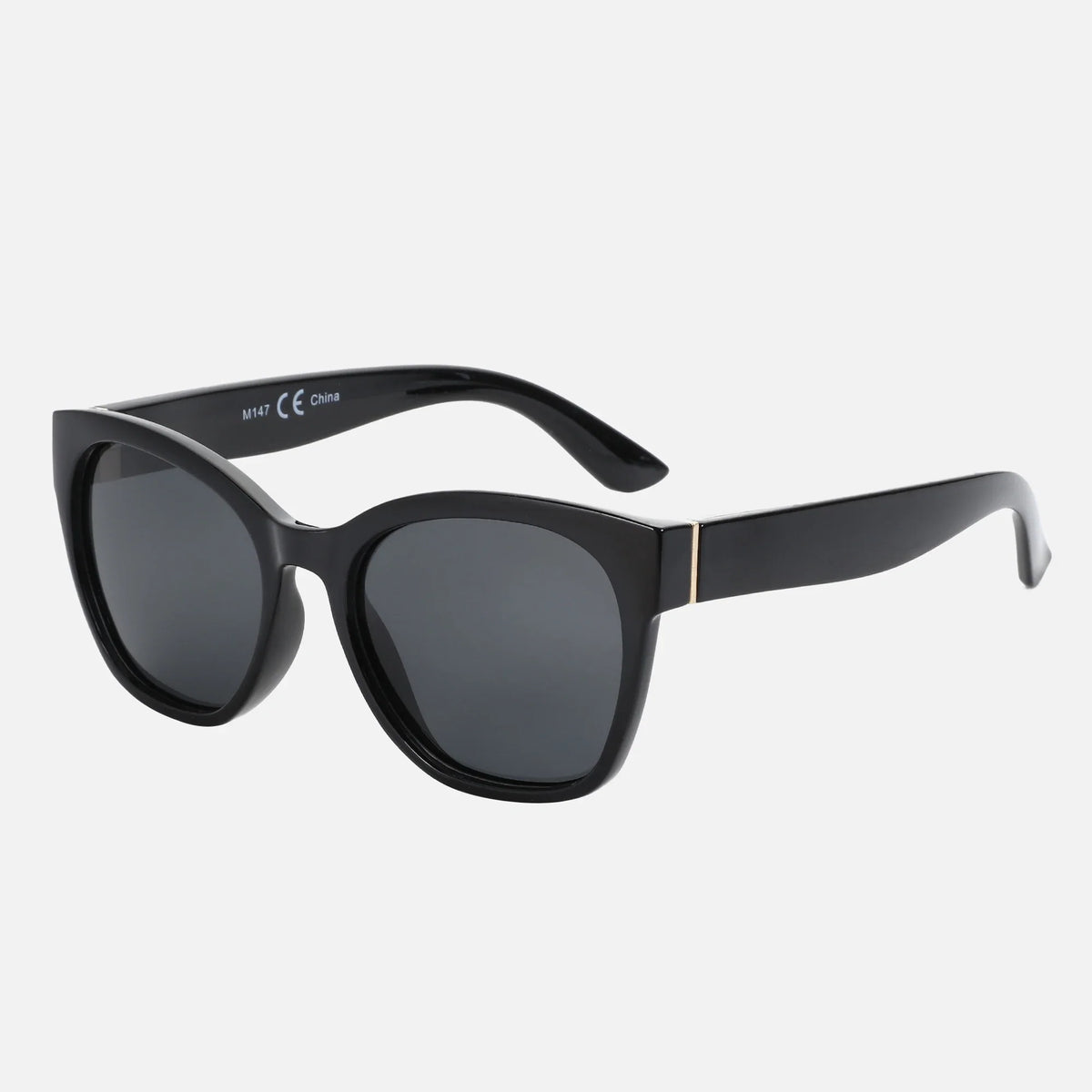 Cat Eye Oversized Sunglasses - Thick Butterfly Frame, UV400 Protection, Trendy Shade