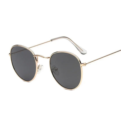 Vintage Compact Round Sunglasses for Women - Timeless Retro Mirror Fashion Shades Lunette De Soleil