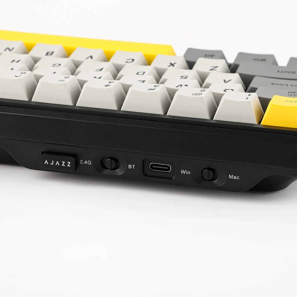 Mechanical Keyboard 68Key Cordless Bluetooth RGB Hall Effect