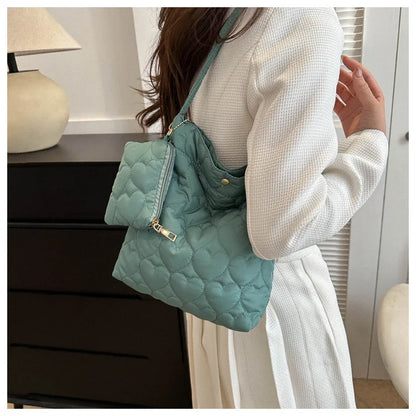 padded square shoulder bag, polyester, casual everyday – Cozy women's quilted tote