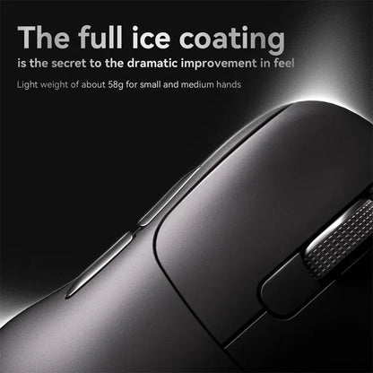 Gaming Mouse Magnetic Charging Comfort-Grip Light Cordless