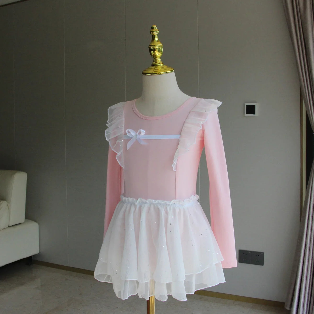 Light girls ballet leotard set - puff-sleeve top, tulle tutu skirt, polyester, for dance class